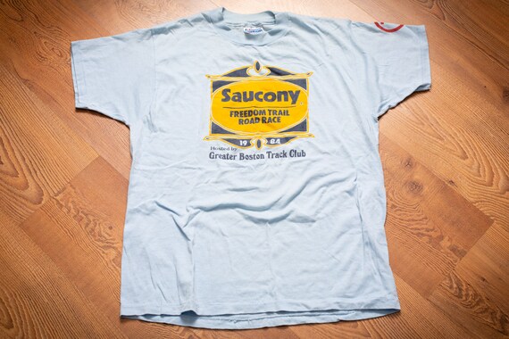 saucony boston t shirt