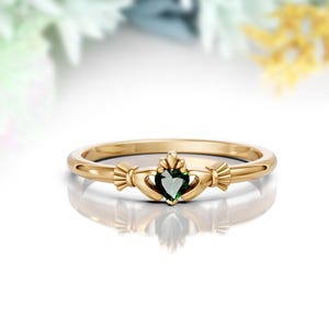 14K Solid Gold Dainty Emerald Claddagh Wedding Ring Heart Shape Claddagh Band Ring Holding Hand Jewelry Unique Engagement Ring For Her