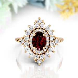 Natural Red Garnet Engagement Ring 14K Gold Wedding Ring Bridal Ring Birthday Gift January Birthstone Garnet Oval Ring Anniversary Ring