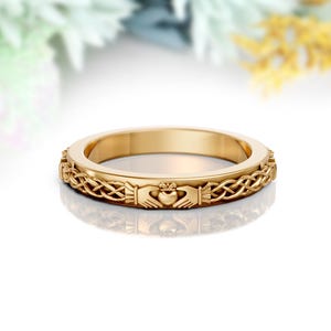 Claddagh Celtic Knot Ring, 14K Solid Gold Irish Wedding Band