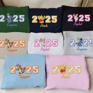 Geborduurde Winnie-de-Pooh-trui, Tigger Iejoor-shirt, cartooncadeau voor familie of vrienden, leuk verjaardagsshirt met borduursel, ESN 1351-1354