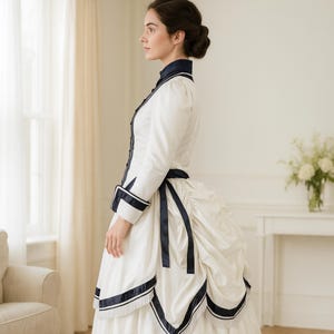 Victorian White Dress with Bustle Skirt – Elegant Edwardian Costume for Women, Historic Reenactment, Theater or Cosplay Gown