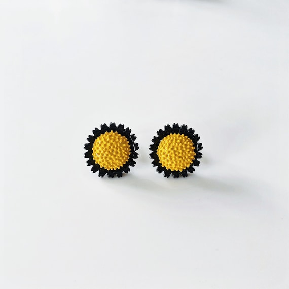 antique floral earrings - vintage 70s flower bloo… - image 1