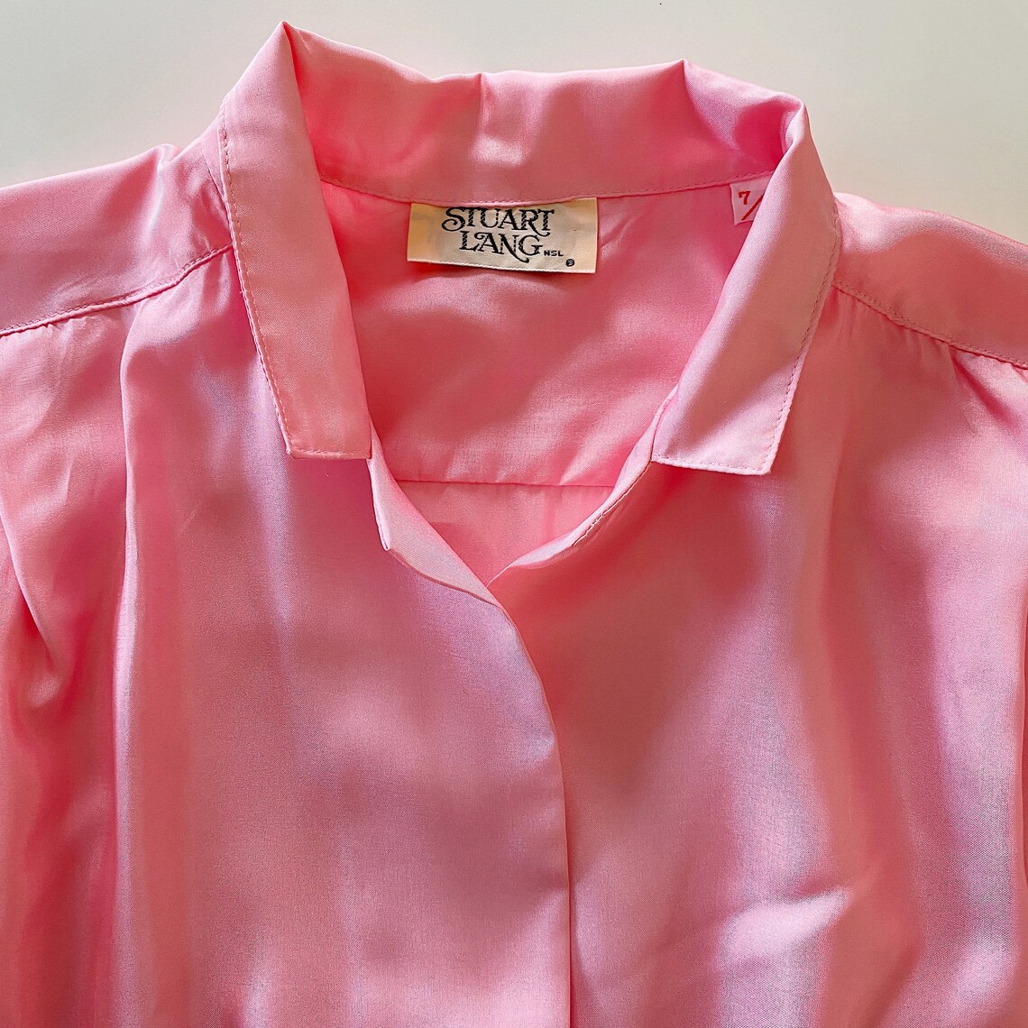 Pink silk vintage blouse - minimalist simple shirt - 80s 90s timeless design, foto 4 di 5