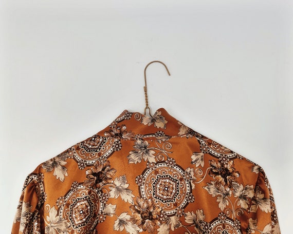 jaeger 70s vintage button up blouse - long sleeve… - image 6