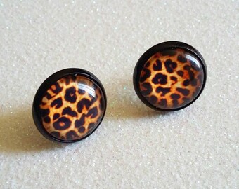 BAD KITTY-12 mm Post/Stud BLACK Setting Glass Cabochon Earrings