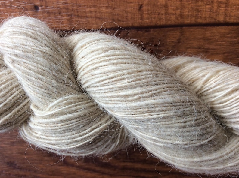 Natural White 300 yards Yarn-AlpacaWool Blend 8020-1 Ply Fingering