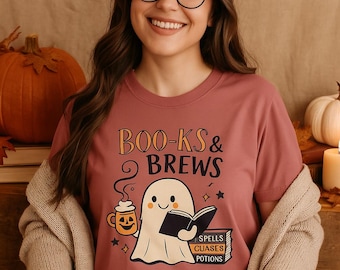 Camiseta Fantasma de Halloween para Amantes de Livros: Camiseta Comfort Colors Aconchegante de Outono