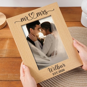 Marco de fotos personalizado, marco de fotos de boda, marco de fotos de madera personalizado, marco de fotos de pareja de compromiso, marco de fotos familiar personalizado