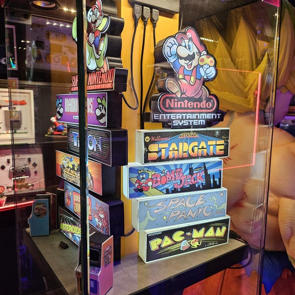 Lampa z wyświetlaczem LED do dekoracji pokoju gracza, retro gaming, lampa nostalgiczna do gier arcade