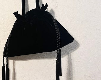 Vintage 90s Black VELVET Drawstring Shoulder Bucket Bag with Tassels