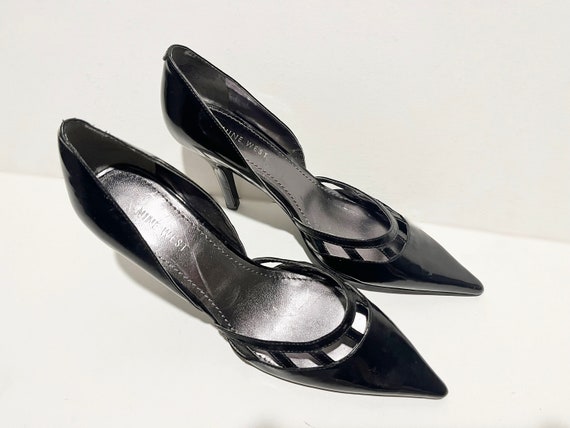 Size 7.5 Y2K Vintage Black PATENT Pointy Low Cut … - image 1