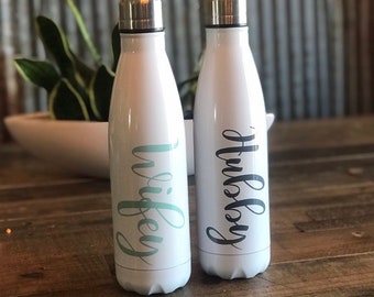 Wedding Couple Water Bottles - Personalized Water Bottle - Hubby Wifey Water Bottle Set - Husband and Wife Gift Set - Wedding Set