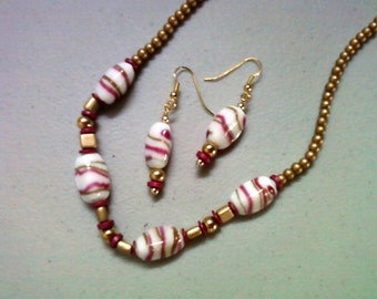 Gold, Pink and White Necklace and Earrings (0588)