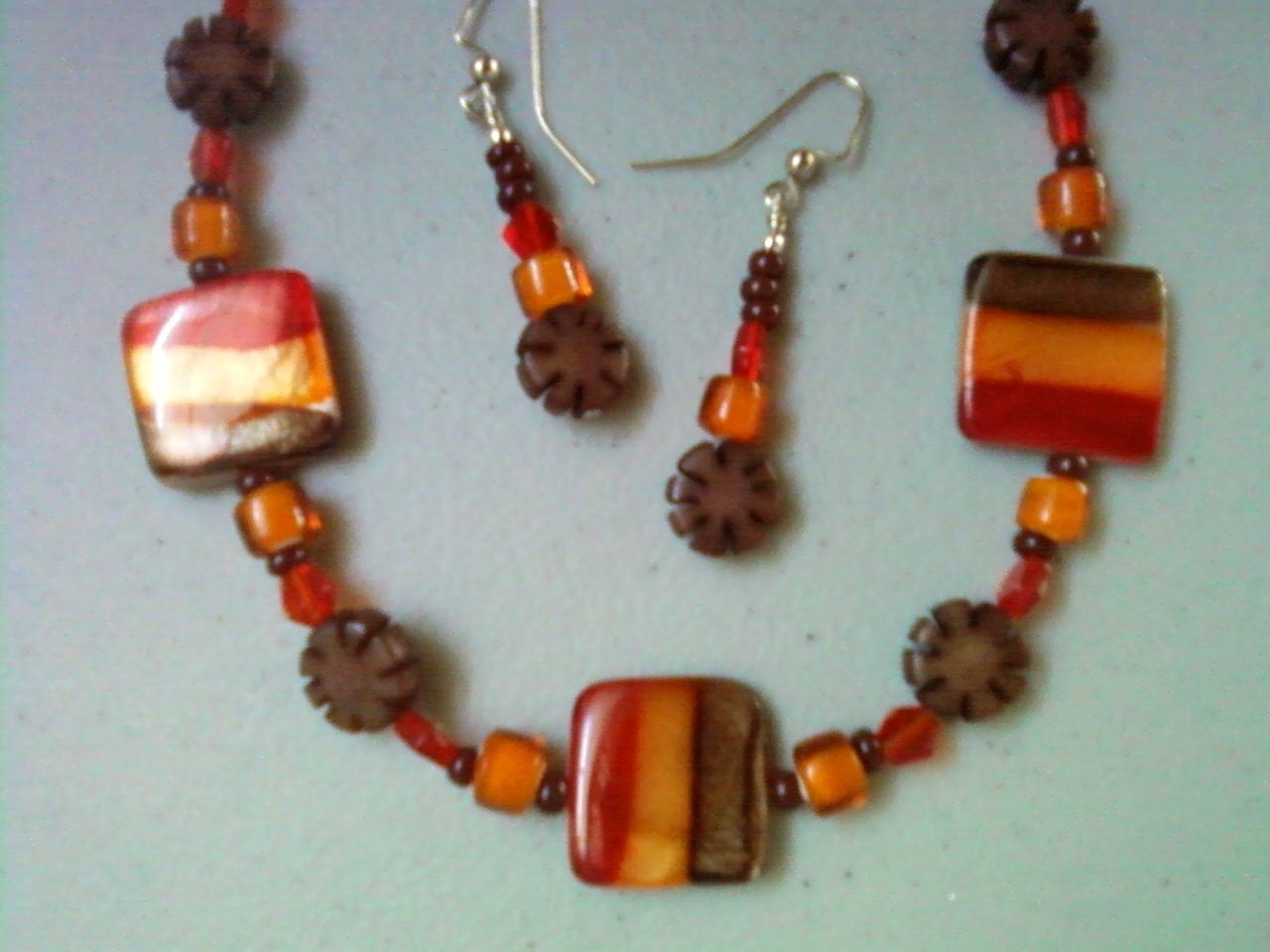 Rote orange und braune Muschel und Buri Bead Halskette und | Etsy