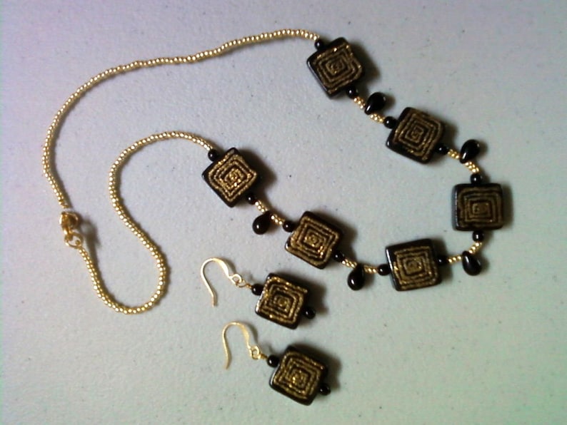 0227 Black and Gold Geometric Design Necklace and Earrings
