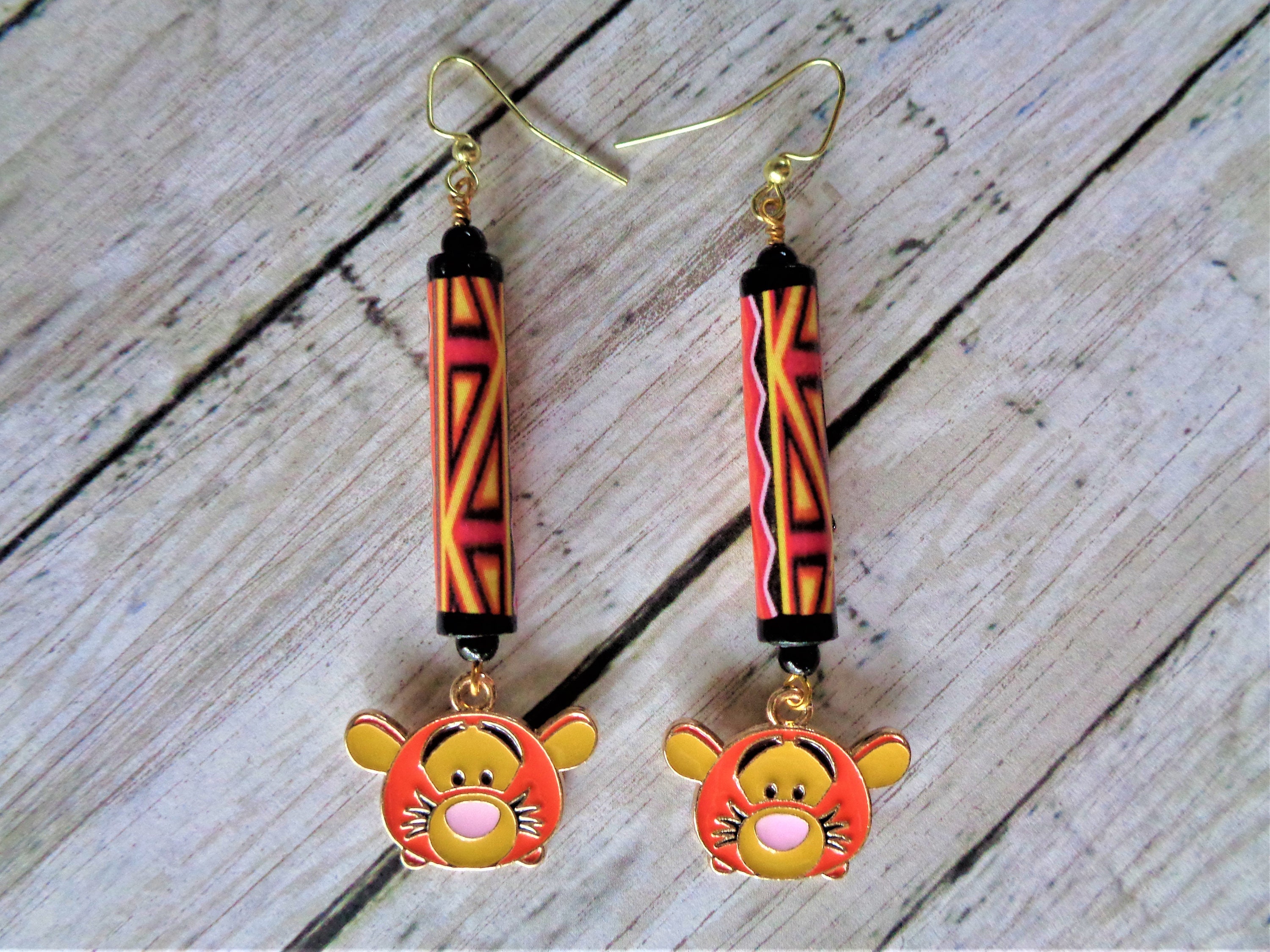 タイガーイヤリング (7573) - Etsy 日本