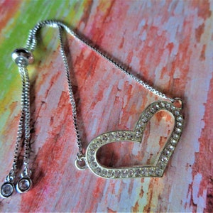 Rhinestone Heart Slider Bracelet (7990)