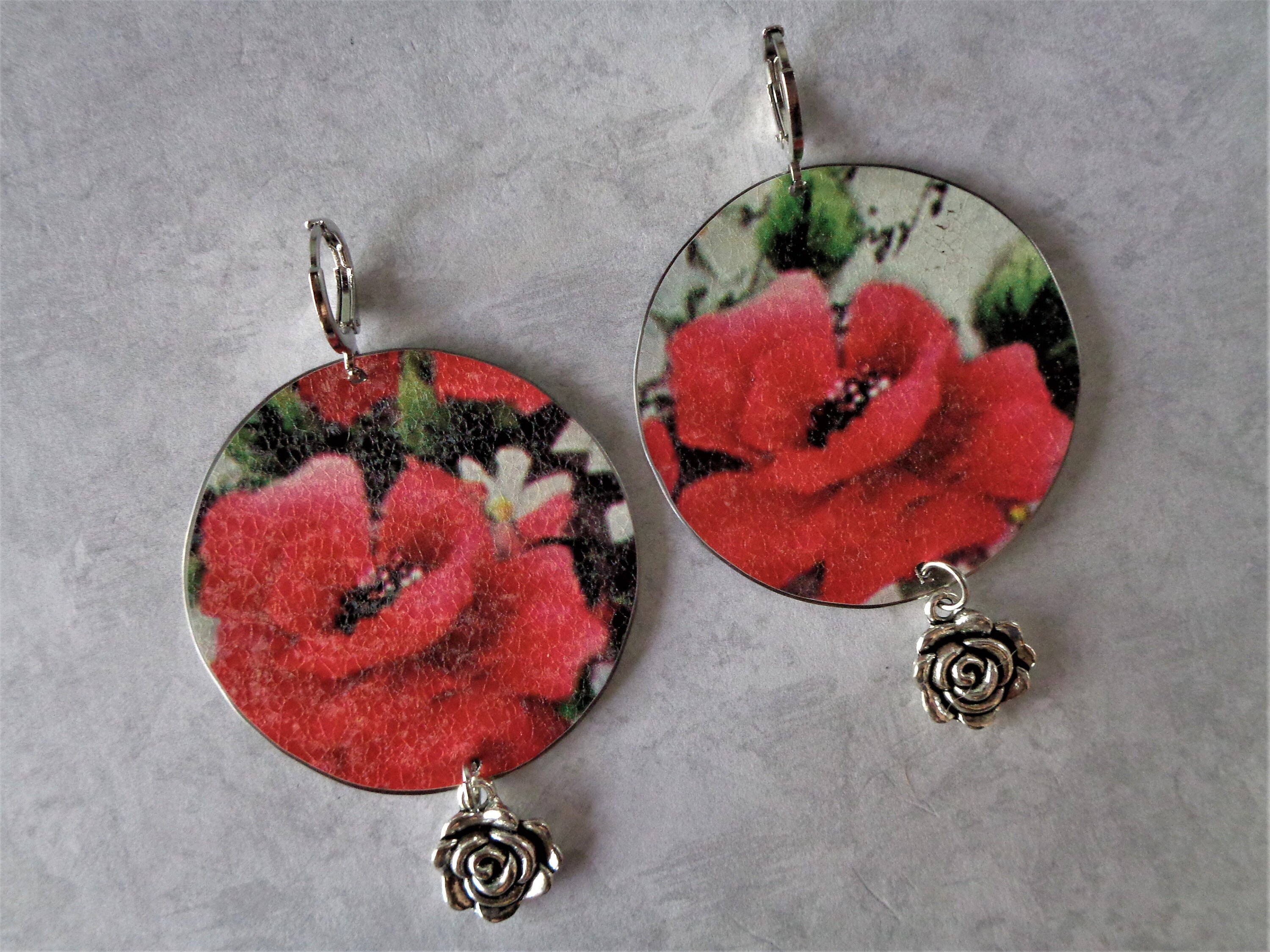 大人気新品セール ブ Red Etsy - (8740) Earrings Tin Rose その他