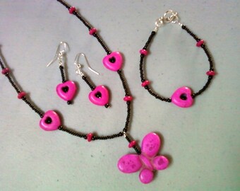 Hot Pink and Black Butterfly and Heart Neckalce, Bracelet and Earrings (0763)