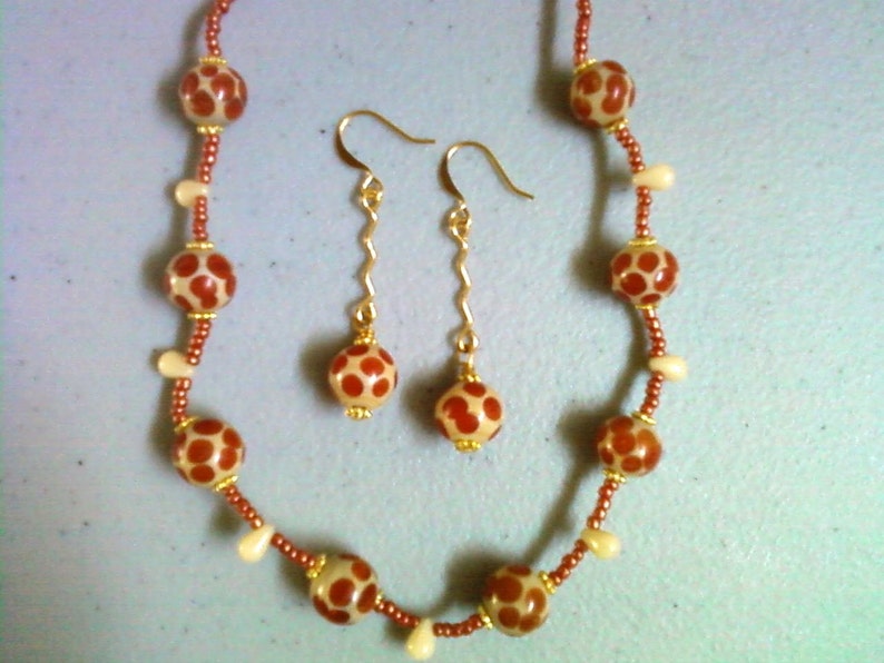 Animal Print Jewelry Giraffe Print Jewelry 0709 Burnt Orange and Dark Cream Polka Dot Necklace and Earring Set
