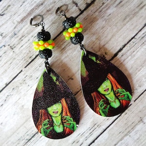 Wicked Green Witch Halloween Earrings (8900)
