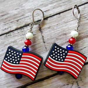 Patriotic USA Flag Earrings (10948)