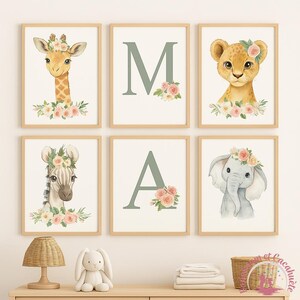 Juego de 3 pósteres de Savannah para bebés y niños para descargar: cachorro de león, jirafa, cebra, rinoceronte y letras florales de la A a la Z. Decoración de pared para dormitorio.