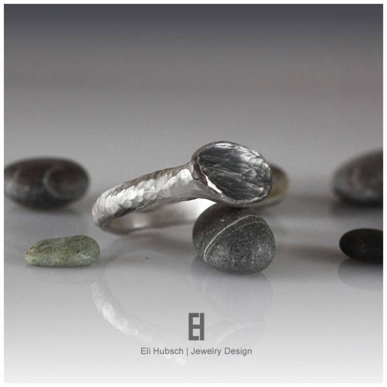 hand forged and shaped BLACK SIGNET RING Pure silver