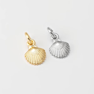 2 STÜCK - Kleine Muschel Anhänger, Gold Muschel Anhänger, Minimalistischer Sommer Schmuck, Echtgold rhodiniert [TT0136]