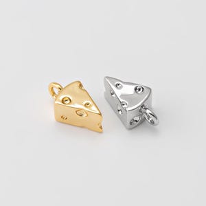 2 PCS - Mini breloques en forme de fromage, joli pendentif nourriture pour la fabrication de bijoux de collier ou de bracelet, plaqué or 14 carats et rhodium [P0377]