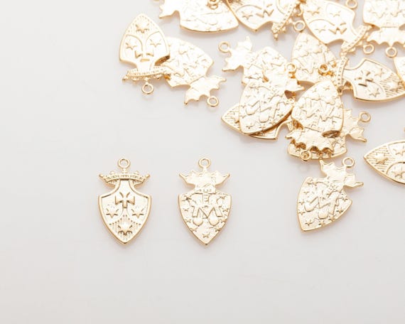 4PCS - Medieval Shield symbol charms, Symbol Pendant, Kingdom, empire symbol charms, necklace component, Real 14K Gold Plated [P0802-PG]