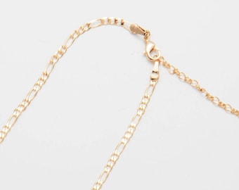 16 "45" 2 mm Flache Figaro Kette mit Karabinerverschluss, 14K Vergoldung [NT0021]