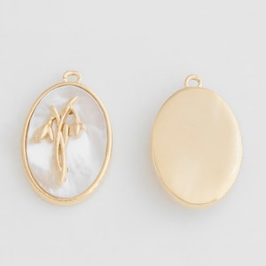 1PC - Flower Mother of pearl Charm, Flower Pendant, Mother of pearl Natural Stone pendant, Jewelry, Real 14K Gold Plated [P1169-PG]