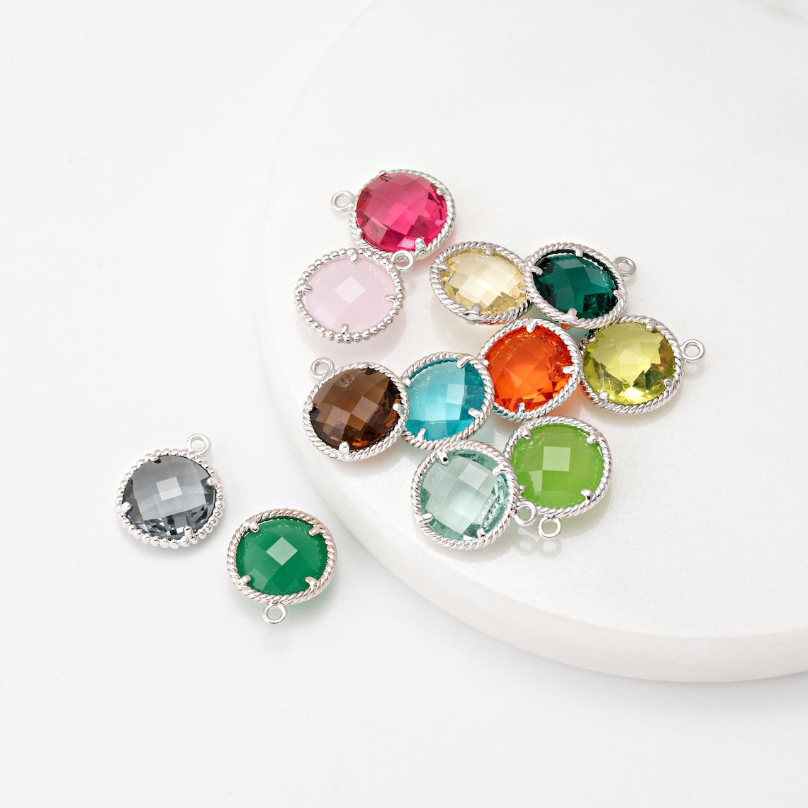 Small Rund Charm 2PCS - Round Glass Round Pendant, Mini Circle Dangle Charm, Minimalist ...