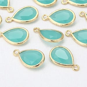 2PCS - Mint Glass Pendant Polished Gold-Plated [G0065-PGMT]