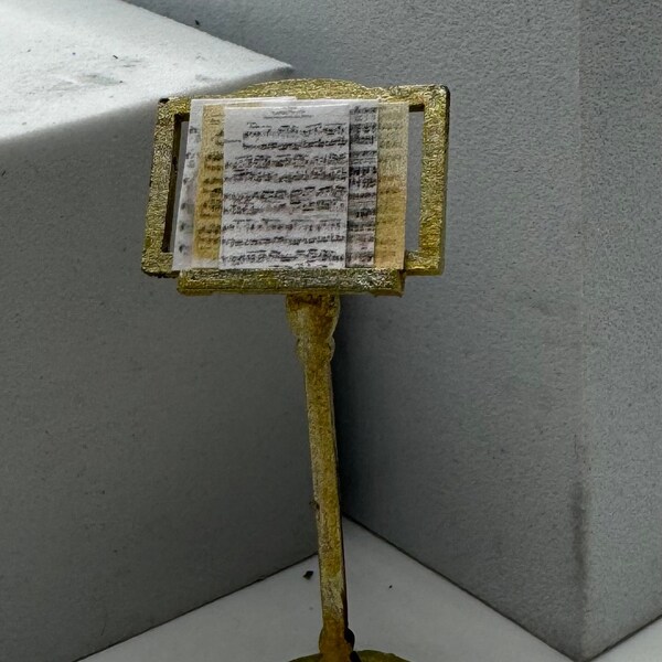 Dolls House Miniatures - 1/24th / 1:24 / Quarter Inch Scale Music Stand