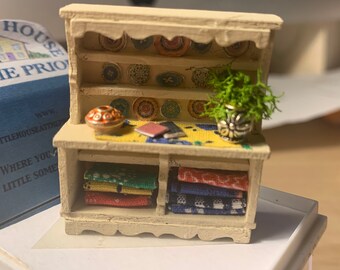 Dolls House Miniatures - Hand Painted Pretty 1/48th (1/4inch) quarter scale - Kitchen Dresser / Hutch  -