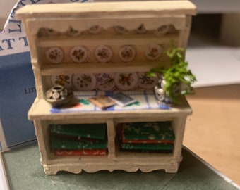 Dolls House Miniatures - Hand Painted Pretty 1/48th (1/4inch) quarter scale - Kitchen Dresser / Hutch  -