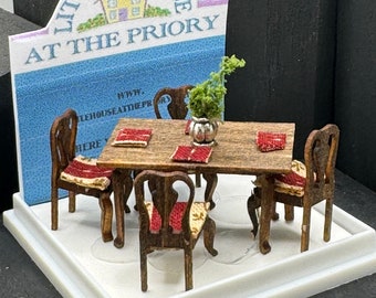 DOLLS HOUSE MINIATURES - 1/48 - 1:48 - 1/4" - Quarter Inch Scale - Table with 4 chairs