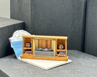 Dolls House  1/48th Retro Fireplace