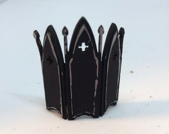 Dolls House Luxury Dressed 1/48th Gothic Screen