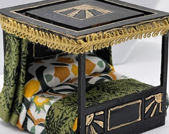 Dolls House 1/48th / 1:48 /Quarter Scale -  Deco Four Poster bed - Francis