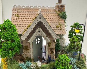 Dolls House Miniatures ( 1/48th - 1:48th - 1/4" - Quarter Inch Scale )  Grandmas cottage - OOAK
