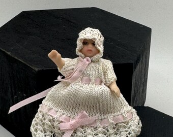 Dolls House Miniatures - 1/12th dressed baby doll