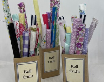 Dolls House Miniatures - 1/12th Roll ends box x1
