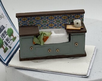 Dolls House 1/48th / 1:48 /  Quarter Scale  kitchen sink / Cupboard