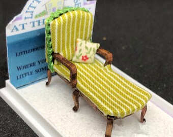 Dolls House 1/48th - chaise   -