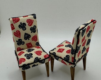 Dolls House Miniatures - 1/12th chair x1 - card themed