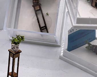 Dolls House 1/48th / 1:48 /Quarter Scale - Tall Plant Stand Table